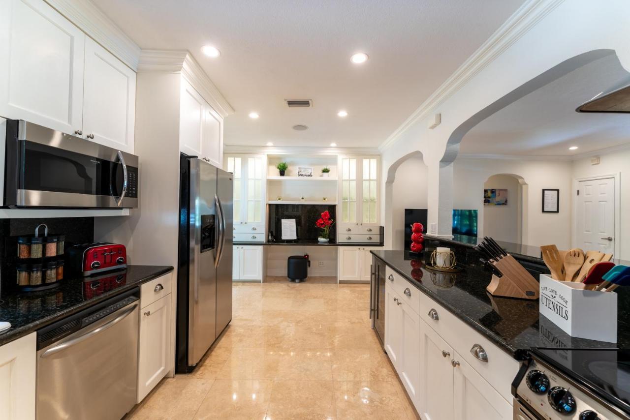 The Garden View 2-Bedroom Home Heated Pool Fort Lauderdale Exteriör bild