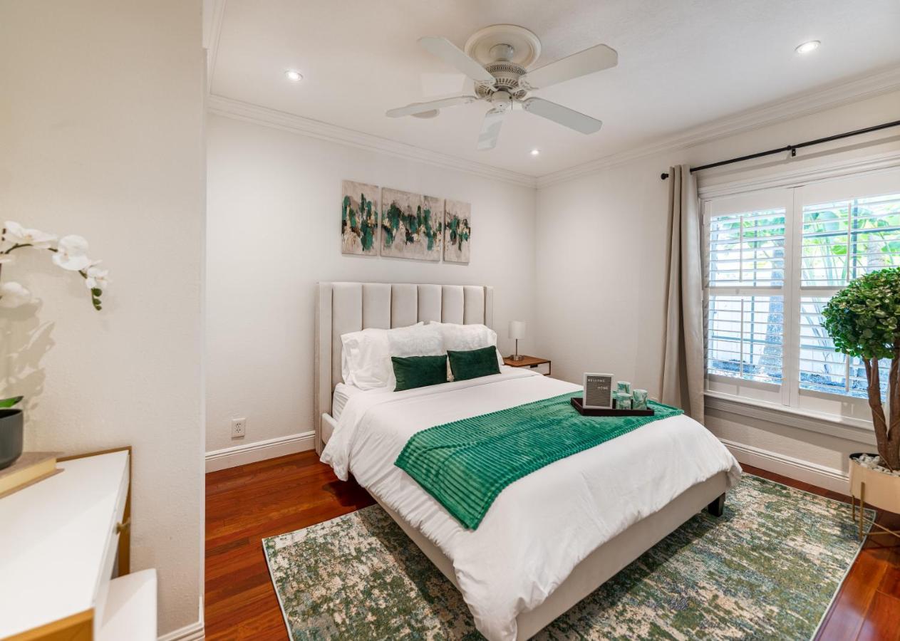 The Garden View 2-Bedroom Home Heated Pool Fort Lauderdale Exteriör bild